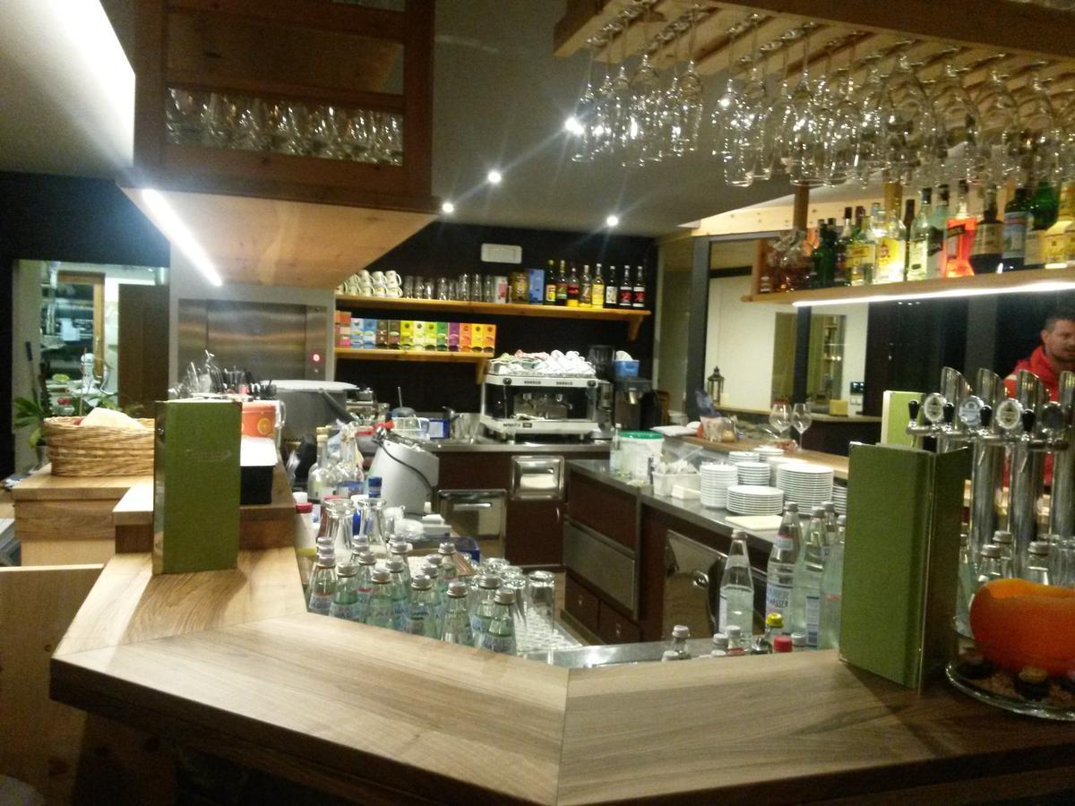 Hotel Restaurant Rosmarie Pfelders Εξωτερικό φωτογραφία