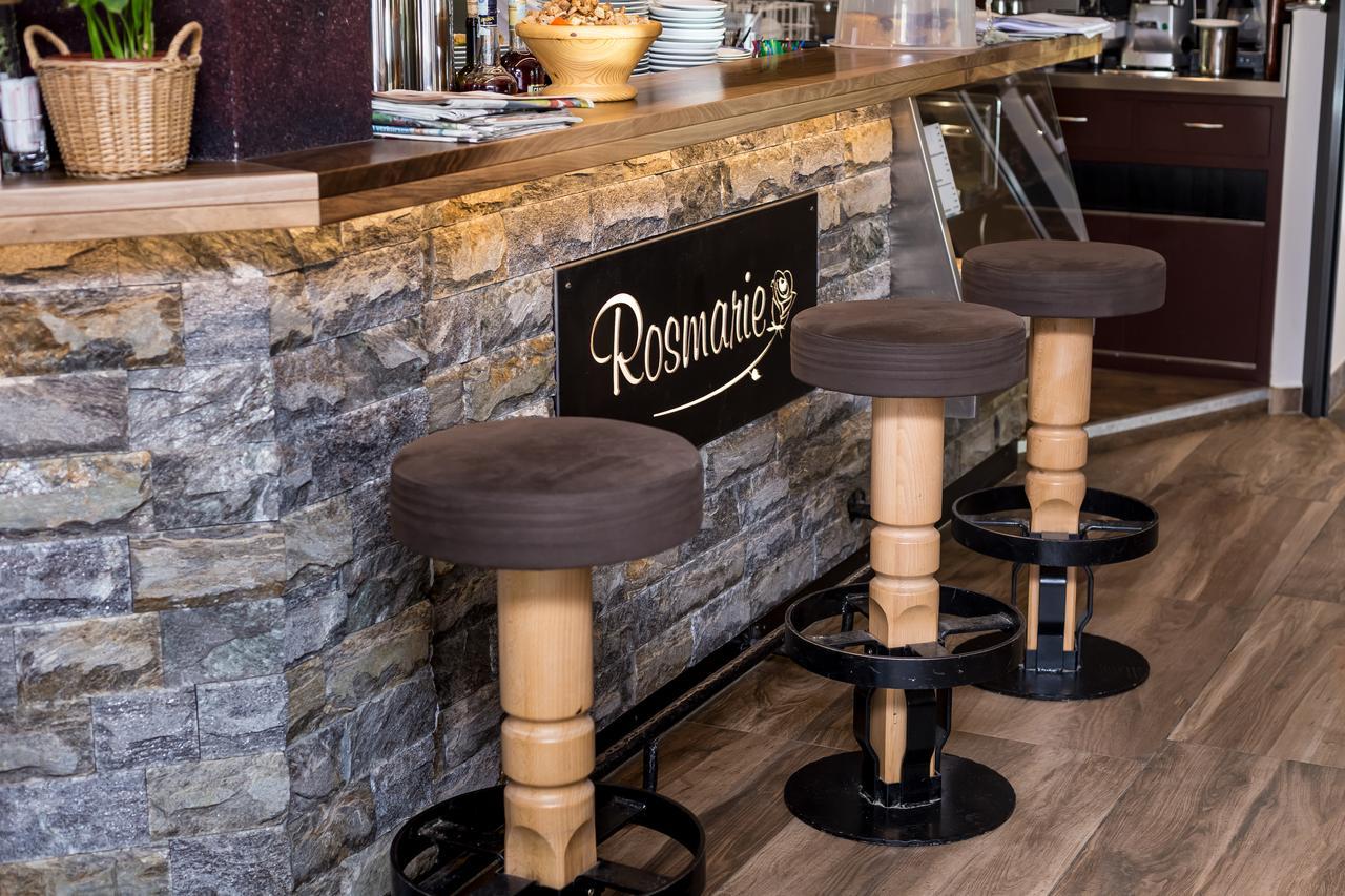 Hotel Restaurant Rosmarie Pfelders Εξωτερικό φωτογραφία