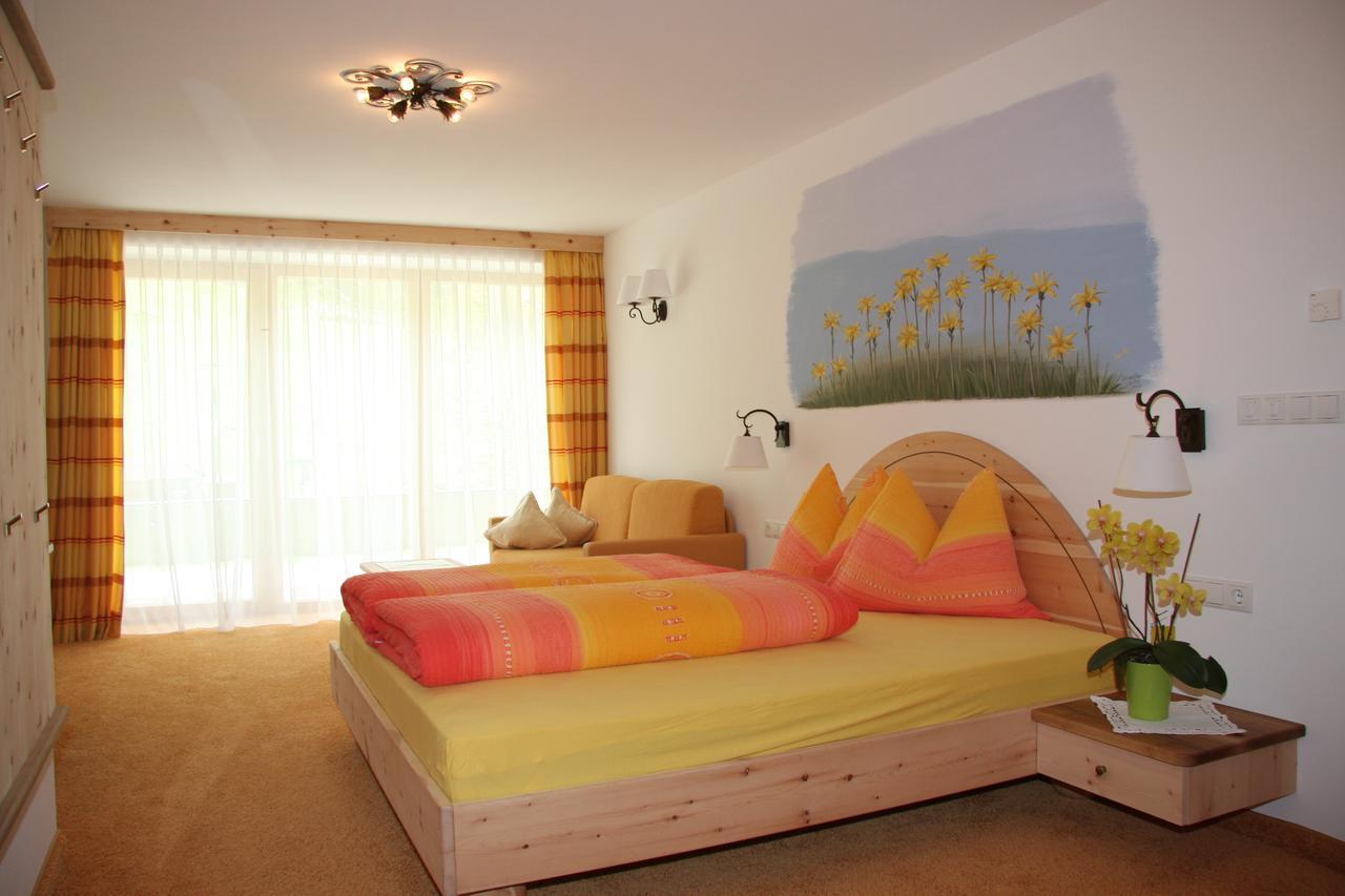 Hotel Restaurant Rosmarie Pfelders Εξωτερικό φωτογραφία