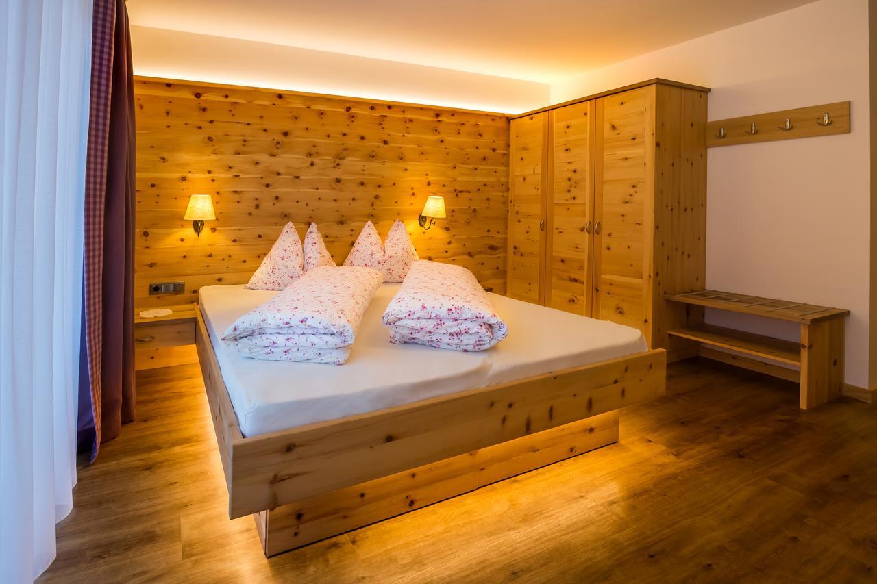 Hotel Restaurant Rosmarie Pfelders Εξωτερικό φωτογραφία
