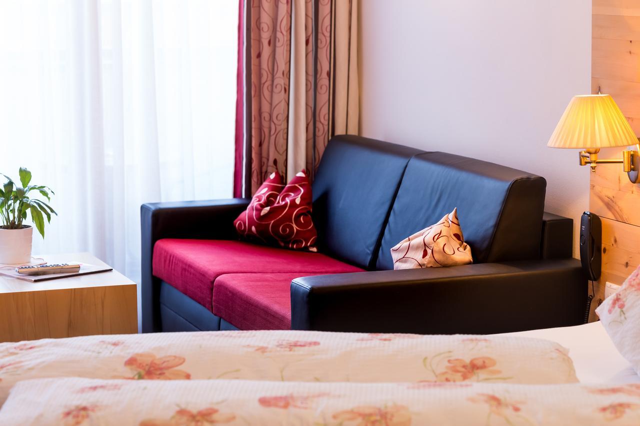 Hotel Restaurant Rosmarie Pfelders Εξωτερικό φωτογραφία